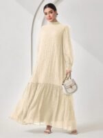 Robe Élégante à Col Montant – Image 8